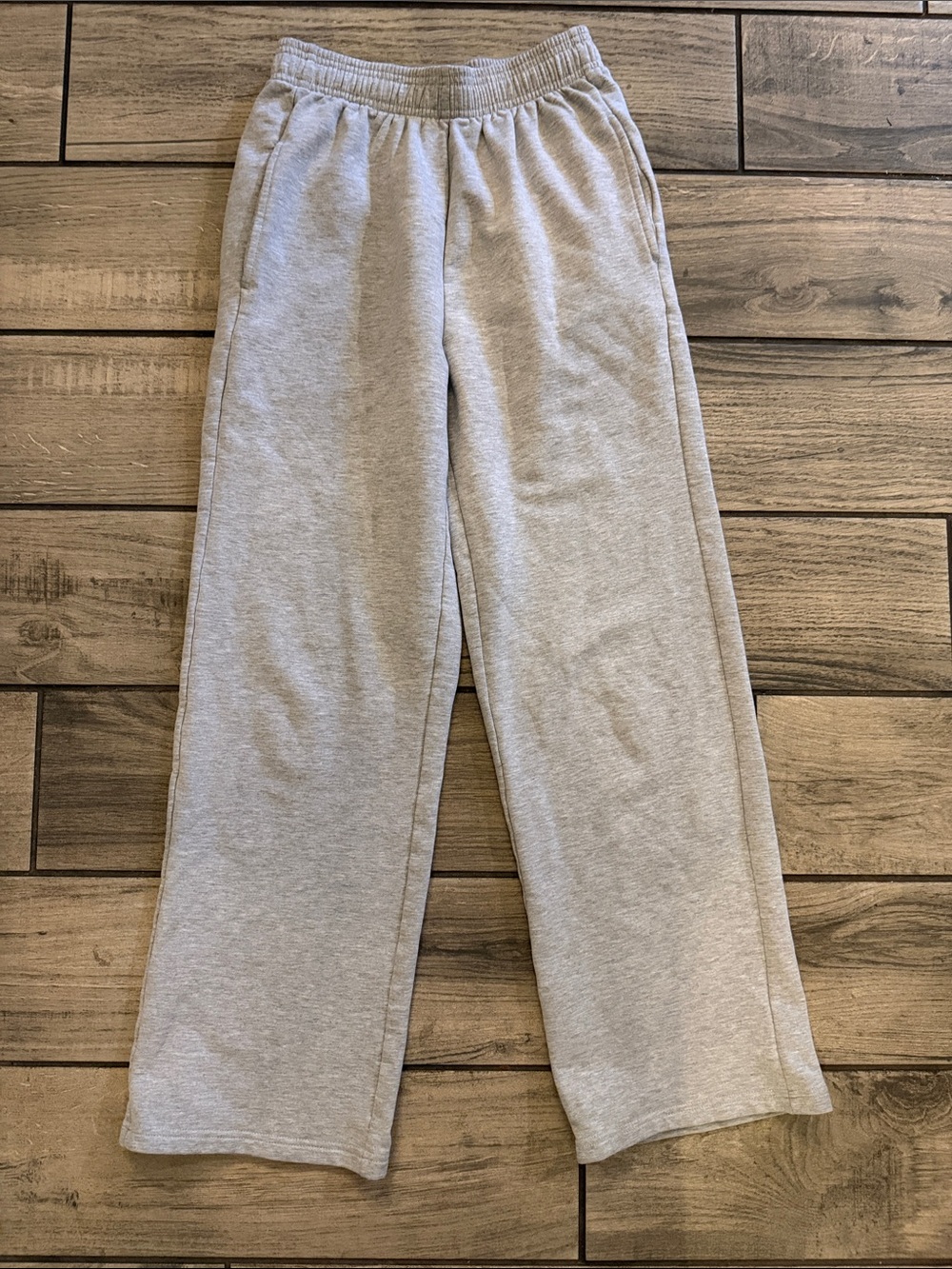 HeSaYep Light Gray women’s Sweatpants with Elastic Waist